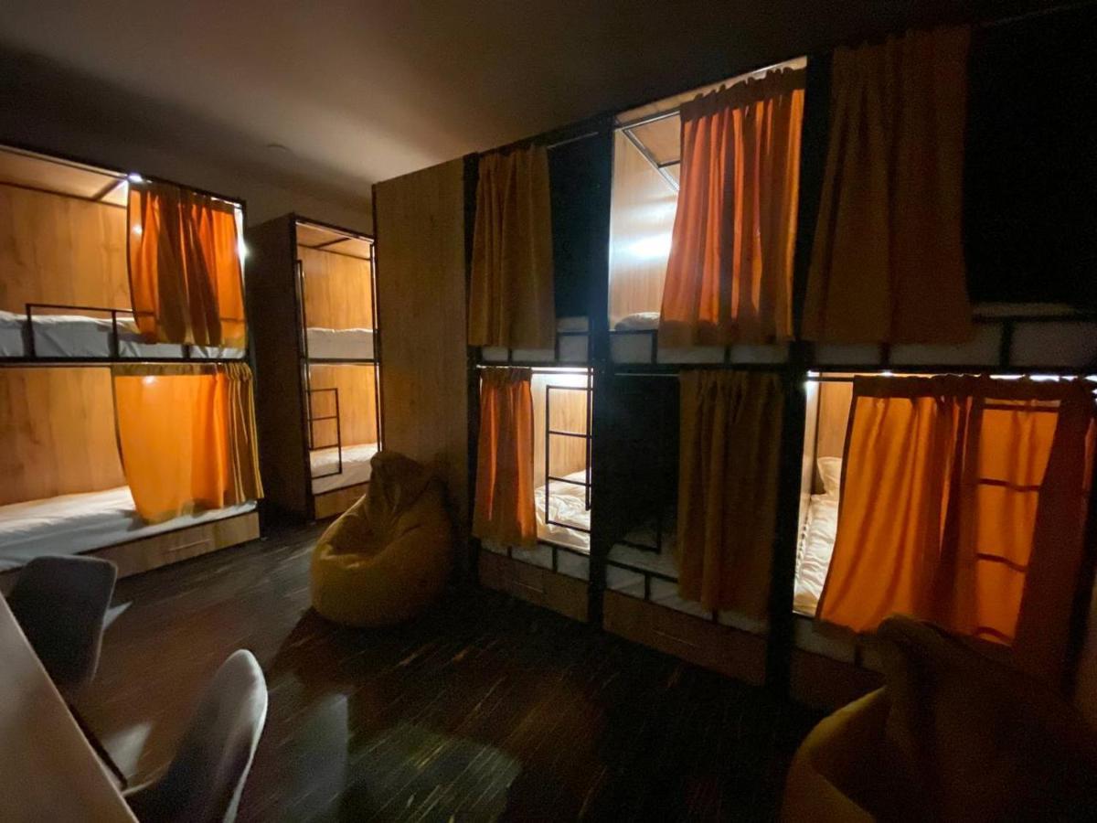 Flats Hostel Astana Buitenkant foto